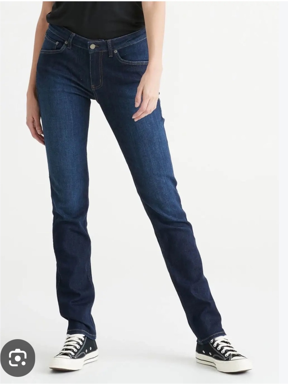 Women’s performance denim mid-rise slim Straight jeans